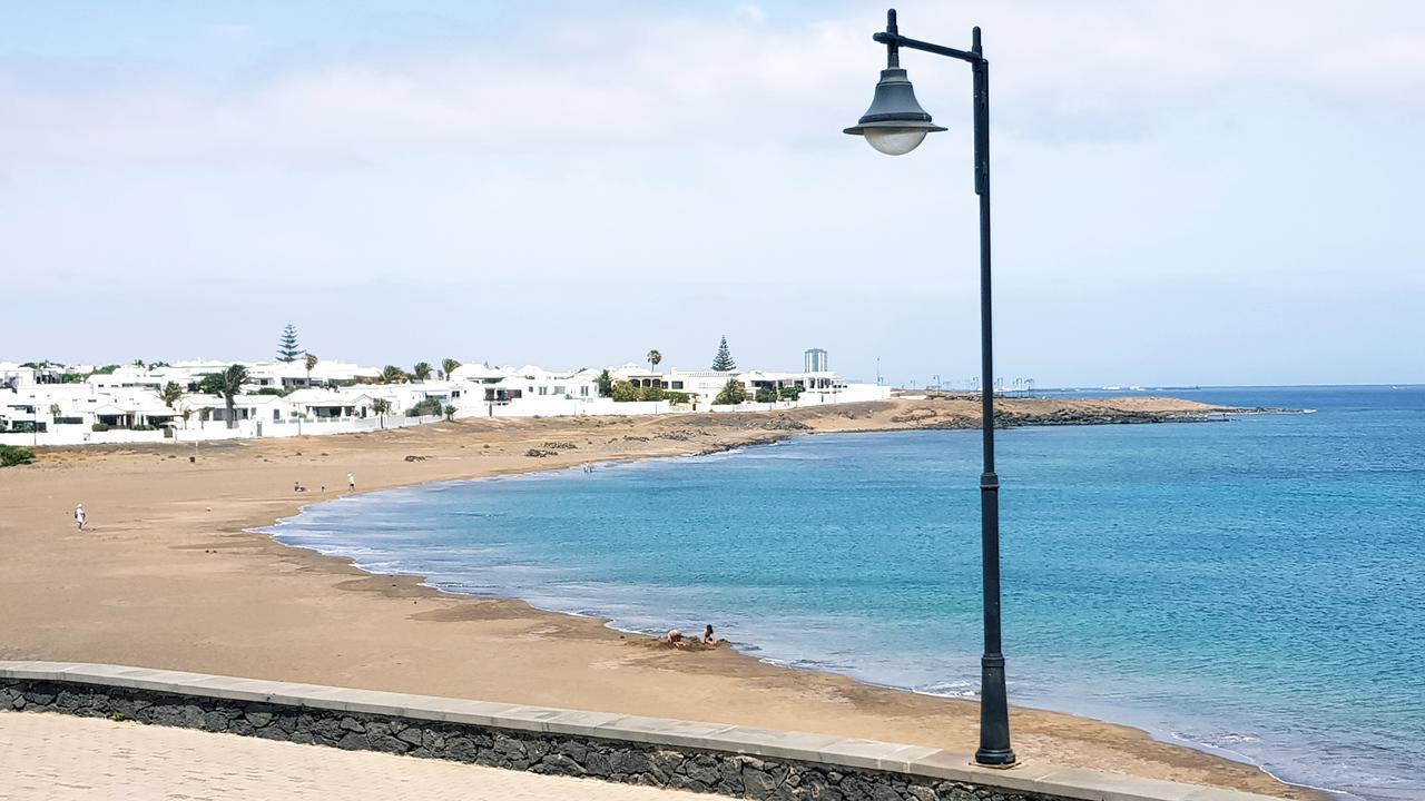 Loro Verde Playa Honda  Exteriér fotografie